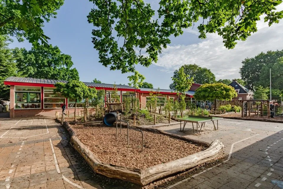 Renovatie toiletten basisschool Carolusschool - Bouwbedrijf A. Huurdeman